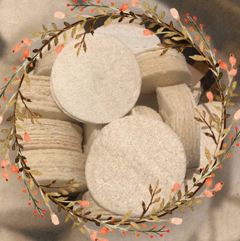 Natural Loofah Pads 5-pcs - Marilyn's Marketplace